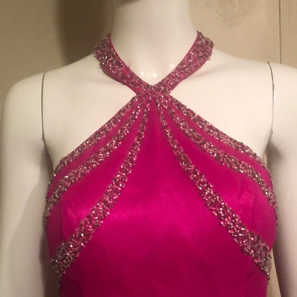 Cassandra 𝐒𝐭𝐨𝐧𝐞 Dress   - Picture 2 of 8